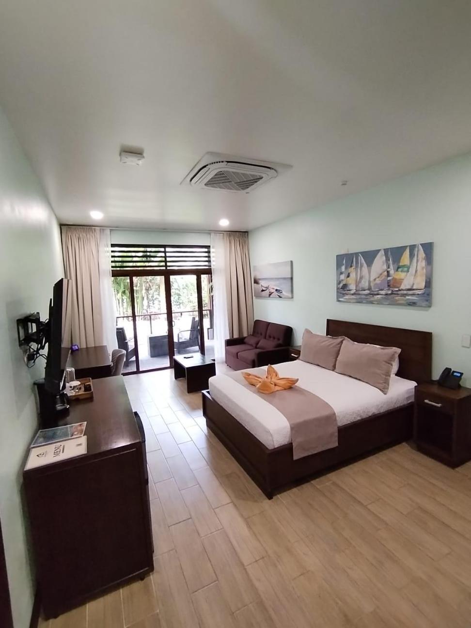 פונטה אובה Bungalows Beachfront Hotel מראה חיצוני תמונה