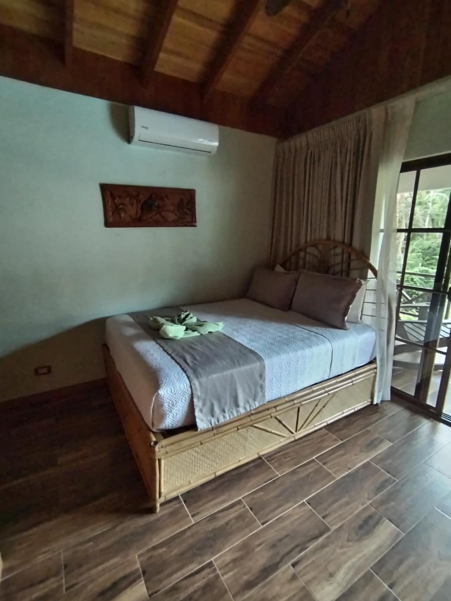 פונטה אובה Bungalows Beachfront Hotel מראה חיצוני תמונה