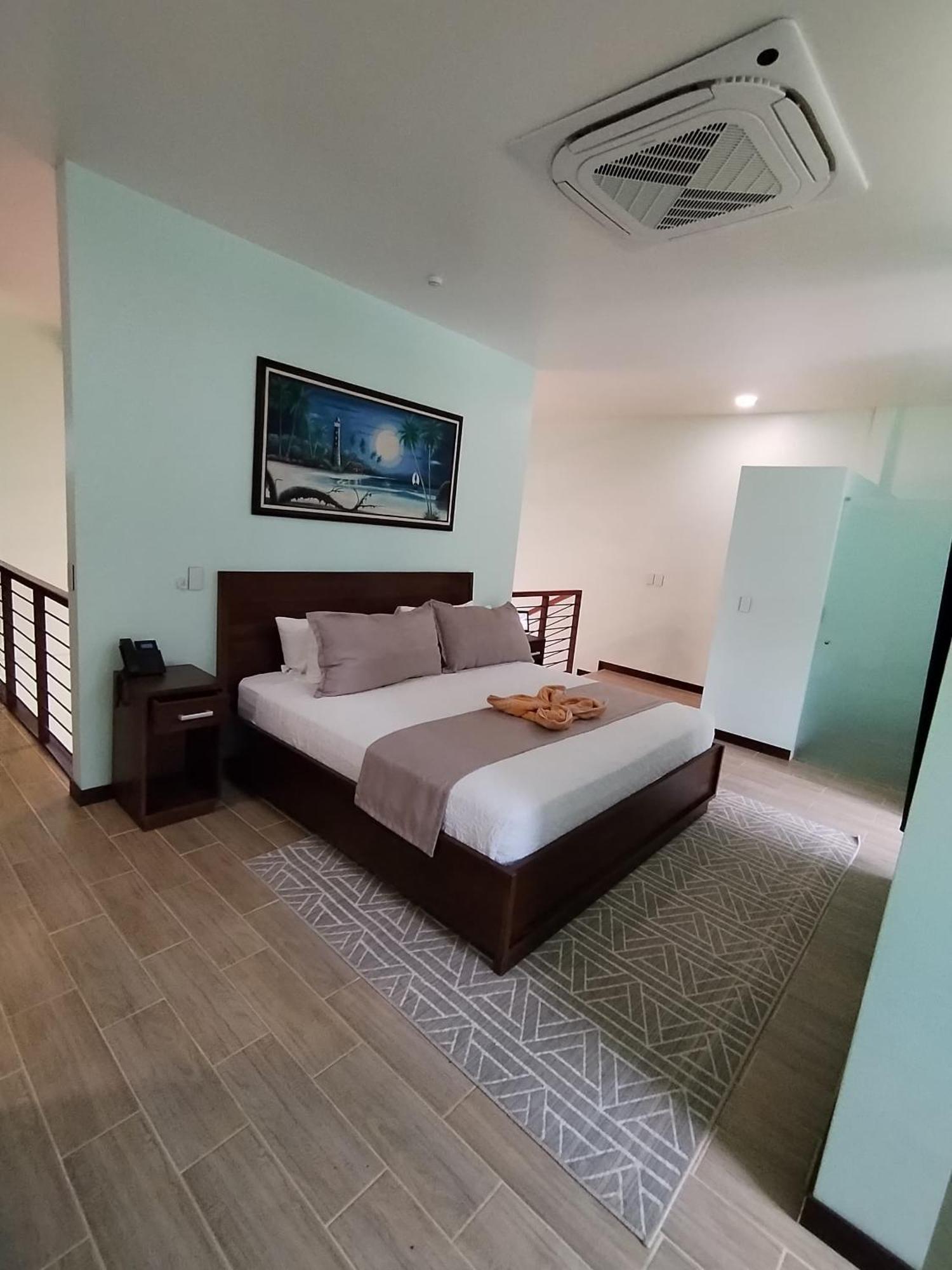 פונטה אובה Bungalows Beachfront Hotel מראה חיצוני תמונה